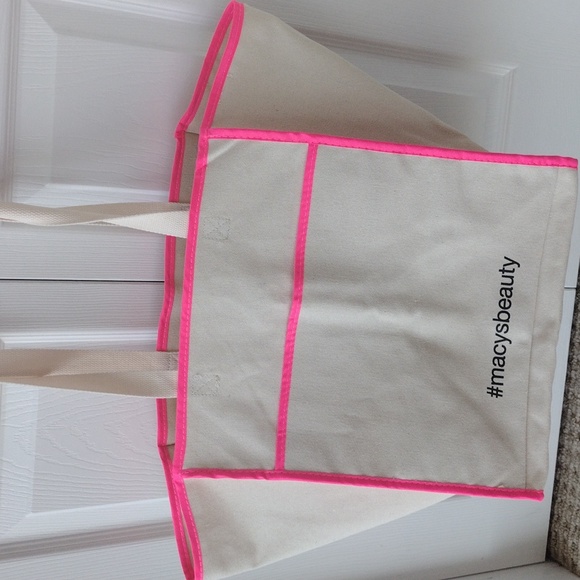 Tote Bag, Jewerly, Accessories And Beauty Bundle - Picture 6 of 17